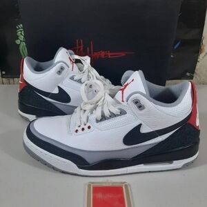 Nike Air Jordan 3 Retro Tinker NRG in Black and White